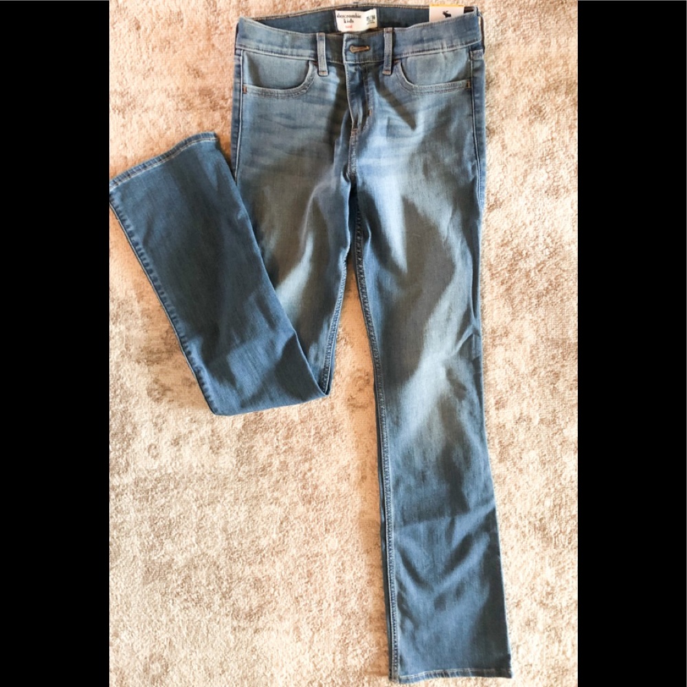 Girl’s Abercrombie boot cut